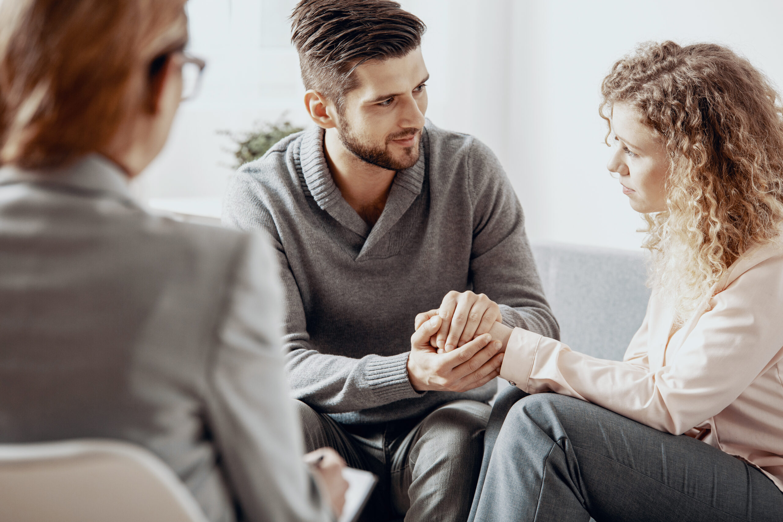 Das Bild stellt dar, wie wichtig die Sprache in der Suizidprävention ist.